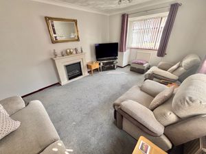 Lounge- click for photo gallery